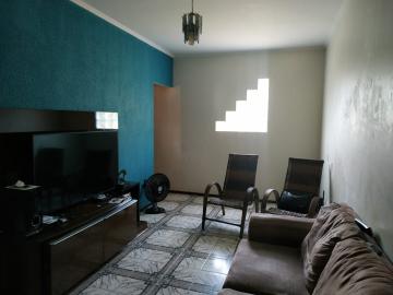 Alugar Casa / Padrão em Lençóis Paulista. apenas R$ 350.000,00