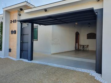 Alugar Casa / Padrão em Bauru. apenas R$ 650.000,00