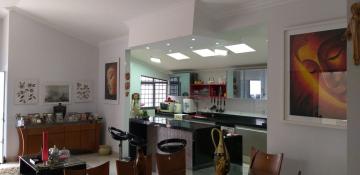 Alugar Casa / Padrão em Bauru. apenas R$ 799.980,00
