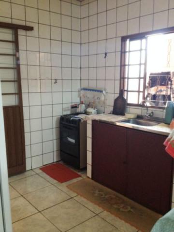 Alugar Casa / Padrão em Lençóis Paulista. apenas R$ 300.000,00