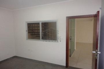 Alugar Casa / Padrão em Bauru. apenas R$ 1.500.000,00