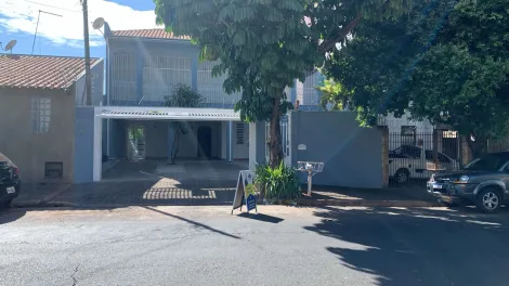 Alugar Casa / Padrão em Bauru. apenas R$ 7.000,00