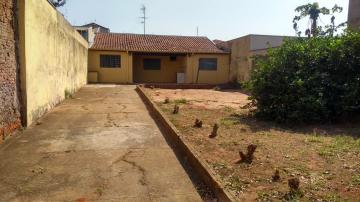 Alugar Casa / Residencia em Bauru. apenas R$ 800,00