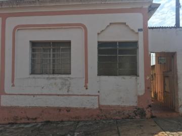 Alugar Casa / Residencia em Botucatu. apenas R$ 350.000,00