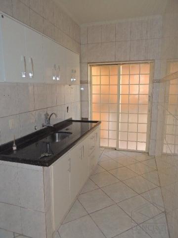 Alugar Casa / Padrão em Lençóis Paulista. apenas R$ 1.500,00