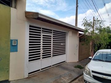 Alugar Casa / Padrão em Bauru. apenas R$ 808,65