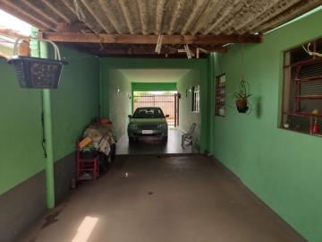 imagem 3 - Residência com cômodos amplos à venda no Jd. Santista imagem 3 - Residência com cômodos amplos à venda no Jd. Santista