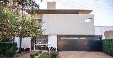 Alugar Casa / Condomínio em Bauru. apenas R$ 2.600.000,00