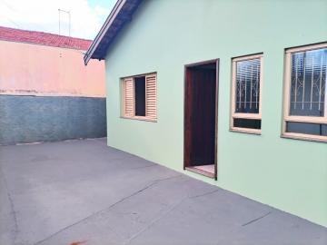 Alugar Casa / Padrão em Lençóis Paulista. apenas R$ 1.800,00