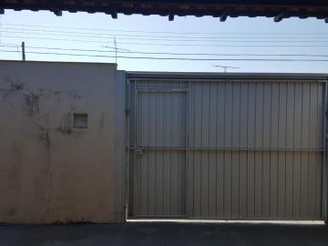 Alugar Casa / Padrão em Bauru. apenas R$ 1.200,00