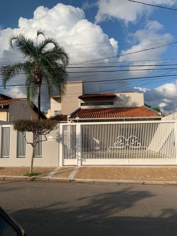 Alugar Casa / Padrão em Bauru. apenas R$ 850.000,00