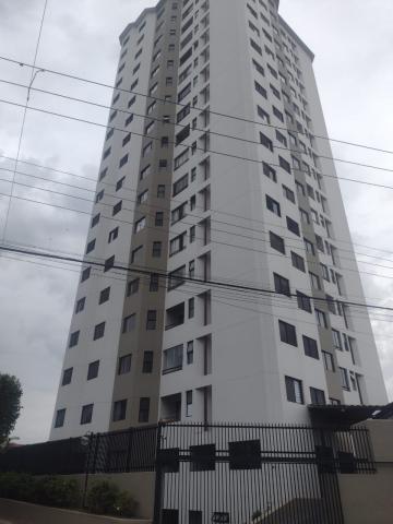 Alugar Apartamento / Padrão em Bauru. apenas R$ 1.450,00