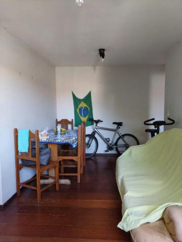 Alugar Apartamento / Padrão em Bauru. apenas R$ 179.000,00