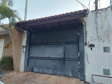 Alugar Casa / Padrão em Bauru. apenas R$ 340.000,00