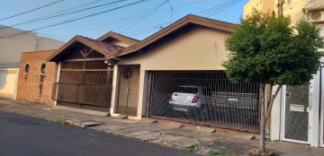 Alugar Casa / Padrão em Bauru. apenas R$ 1.900.000,00