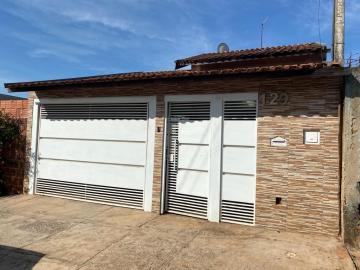 Alugar Casa / Padrão em Bauru. apenas R$ 250.000,00