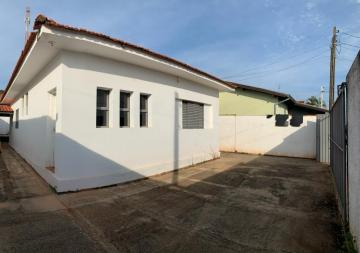 Alugar Casa / Padrão em Lençóis Paulista. apenas R$ 420.000,00