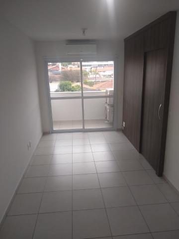 Alugar Apartamento / Padrão em Lençóis Paulista. apenas R$ 1.700,00