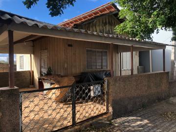 Casa e galpão para demolição