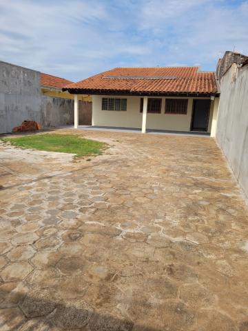 Alugar Casa / Padrão em Bauru. apenas R$ 2.300,00