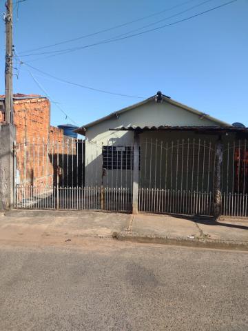 Alugar Casa / Padrão em Bauru. apenas R$ 150.000,00