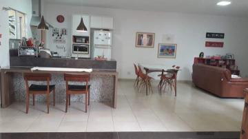 Alugar Casa / Residência em Jaú. apenas R$ 530.000,00