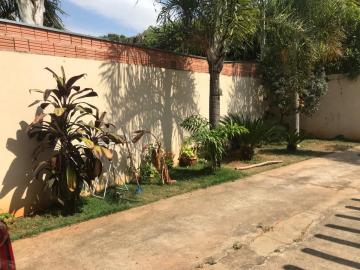 VENDE-SE RESIDÊNCIA - JD SANTA CÂNDIDA