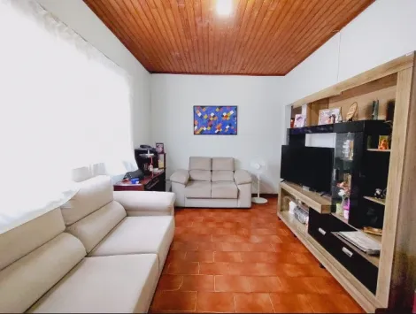 Alugar Casa / Padrão em Lençóis Paulista. apenas R$ 680.000,00