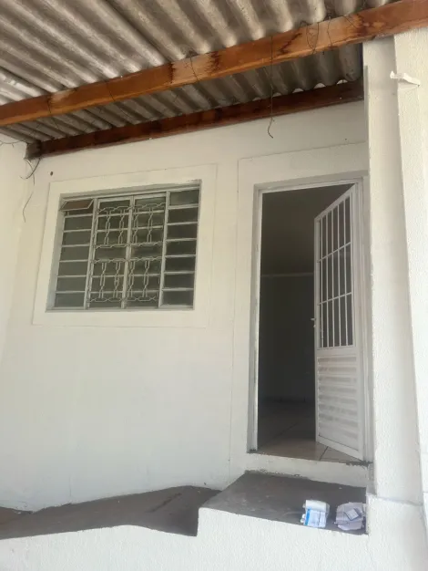 Alugar Casa / Padrão em Bauru. apenas R$ 980,00