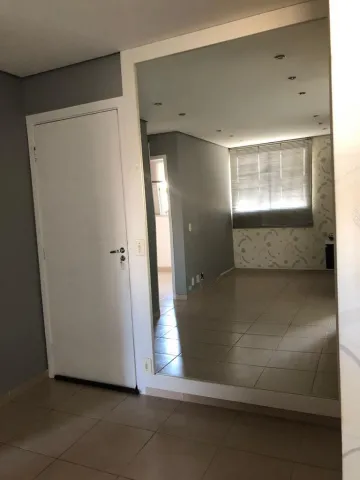 Apartamento no térreo, reformado - Bonutti