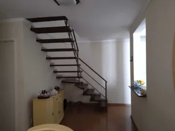 Alugar Apartamento / Padrão em Bauru. apenas R$ 245.000,00