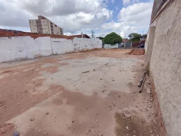 EXCELENTE TERRENO PLANO E ENCAIXADO, PERFEITO PARA BARRACÃO OU RESIDÊNCIA!