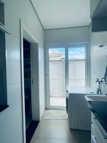 imagem 5 - Residência com 4 suítes, ótimo aproveitamento de terreno imagem 5 - Residência com 4 suítes, ótimo aproveitamento de terreno
