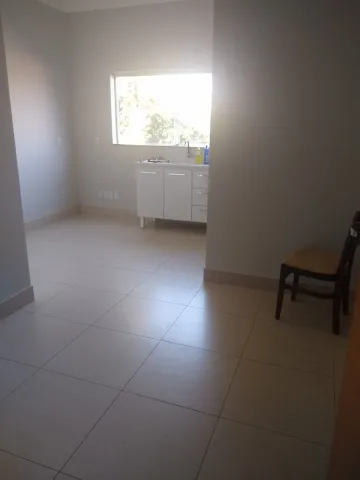 Alugar Apartamento / Kitnet em Lençóis Paulista. apenas R$ 1.000,00