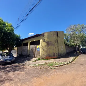 Residência no Vila Dutra com 03 dormitórios