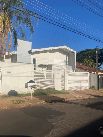 Alugar Casa / Padrão em Bauru. apenas R$ 1.300.000,00