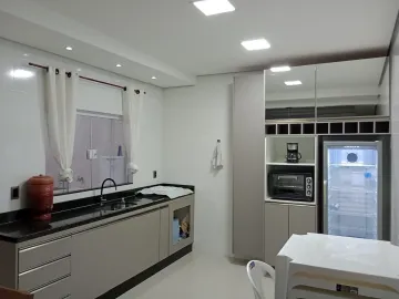 Alugar Casa / Padrão em Bauru. apenas R$ 280.000,00