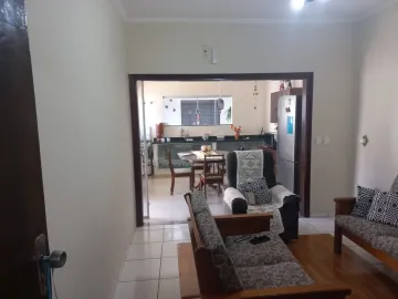 DUAS CASAS NO BELA VISTA