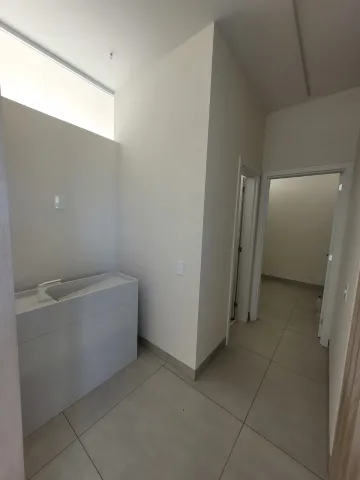imagem 2 - Linda casa com 03 suítes - Tamboré imagem 2 - Linda casa com 03 suítes - Tamboré