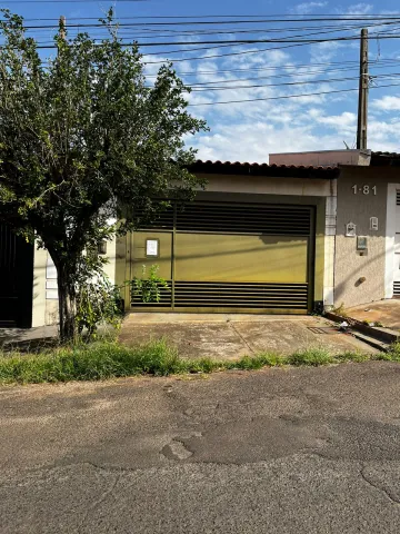 Alugar Casa / Residência em Bauru. apenas R$ 349.000,00