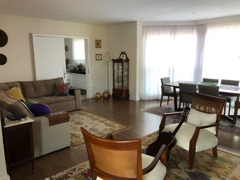 Belíssimo apartamento disponível para venda