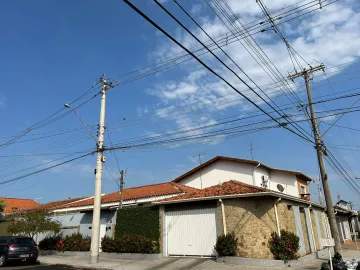 Alugar Casa / Padrão em Bauru. apenas R$ 499.000,00