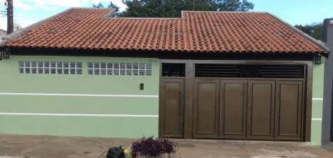 EXCELENTE CASA NO JARDIM REDENTOR VALE A PENA CONFERIRIR!