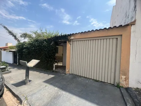 Alugar Casa / Padrão em Bauru. apenas R$ 4.500,00