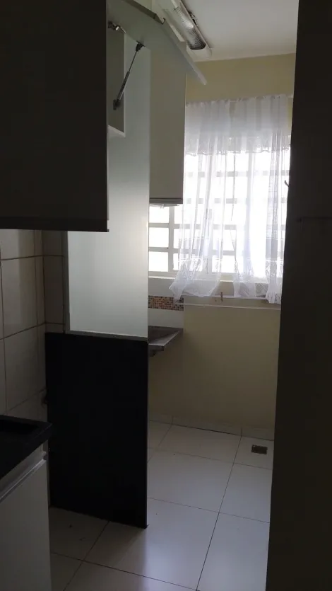 Alugar Apartamento / Padrão em Bauru. apenas R$ 1.100,00