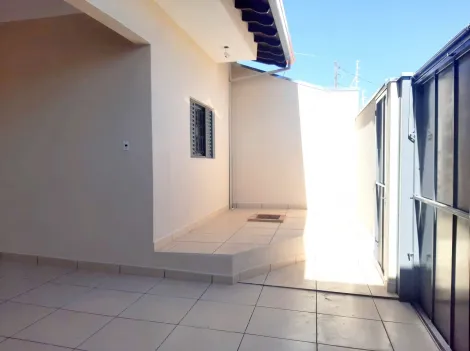 Alugar Casa / Padrão em Lençóis Paulista. apenas R$ 450.000,00