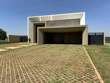 LINDA RESIDÊNCIA NO RECANTO DOS NOBRES