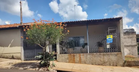 imagem 1 - Excelente casa com 03 dormitórios - Geisel imagem 1 - Excelente casa com 03 dormitórios - Geisel