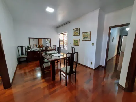 Alugar Casa / Residência em Jaú. apenas R$ 780.000,00