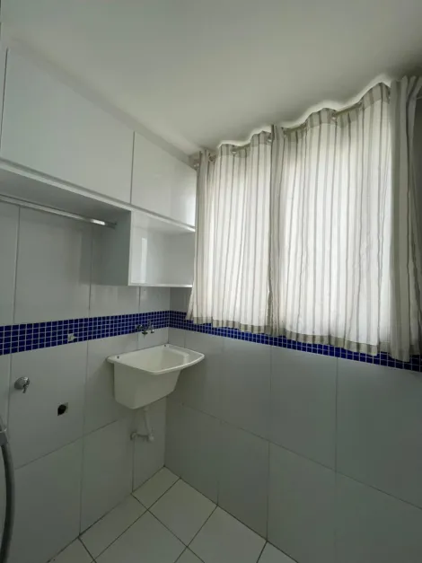 Apartamento com 02 dormitórios - Guanabara